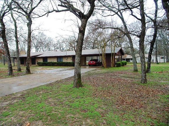 2nd image of 15 Huckleberry Ln