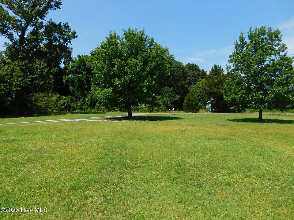 2nd image of 112 Prentiss Riggs Road