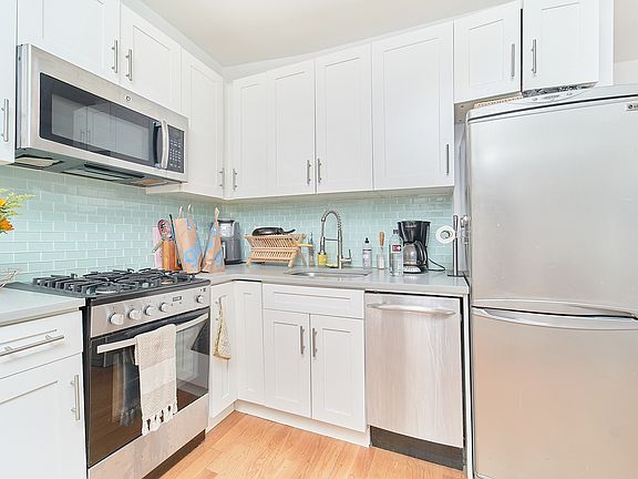 2nd image of 48 1/2 E 7th St #4