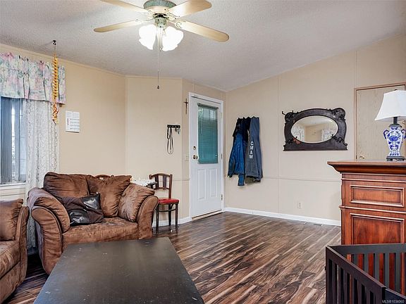 4th image of 2741 Stautw Rd #2