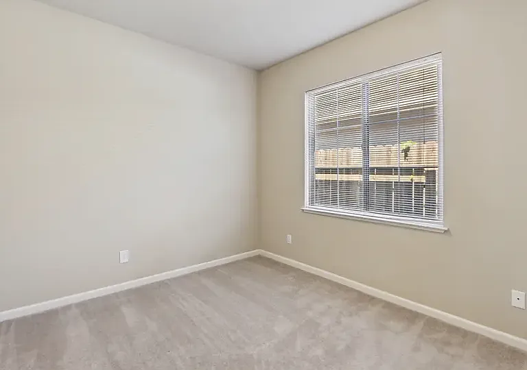 3500 Silverwood Rd — Photo 42
