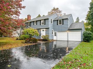 40 Idlewood Rd, Rochester, NY 14618