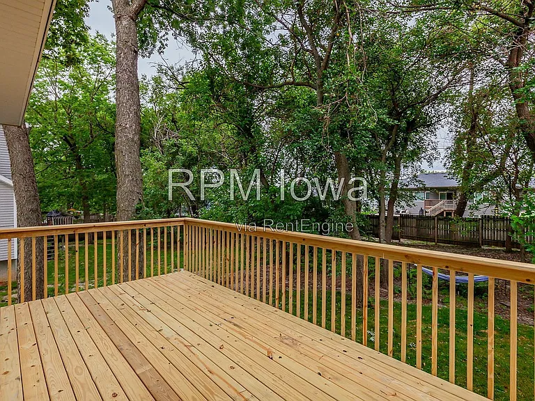 14440 Briarwood Ln — Photo 32
