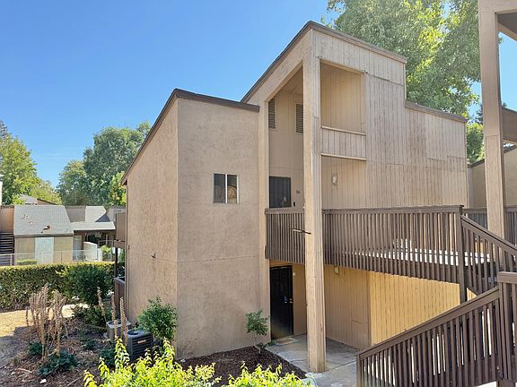 2nd image of 4332 Pacific Ave APT 25