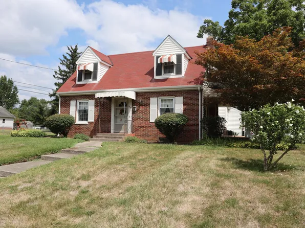 744 Dayton Ave NW #Nw, Washington Court House, OH 43160