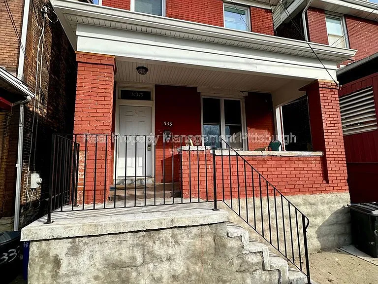 335 Lawn St — Photo 1