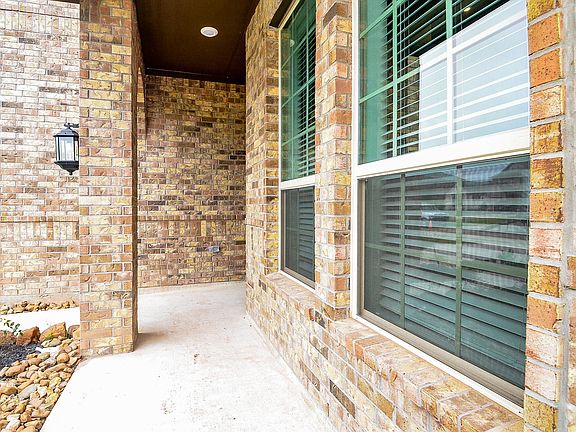 4th image of 3522 Willow Fin Way