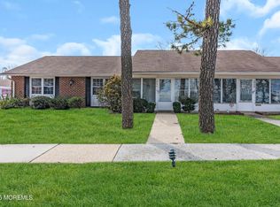 1015A Aberdeen Dr, Lakewood, NJ
