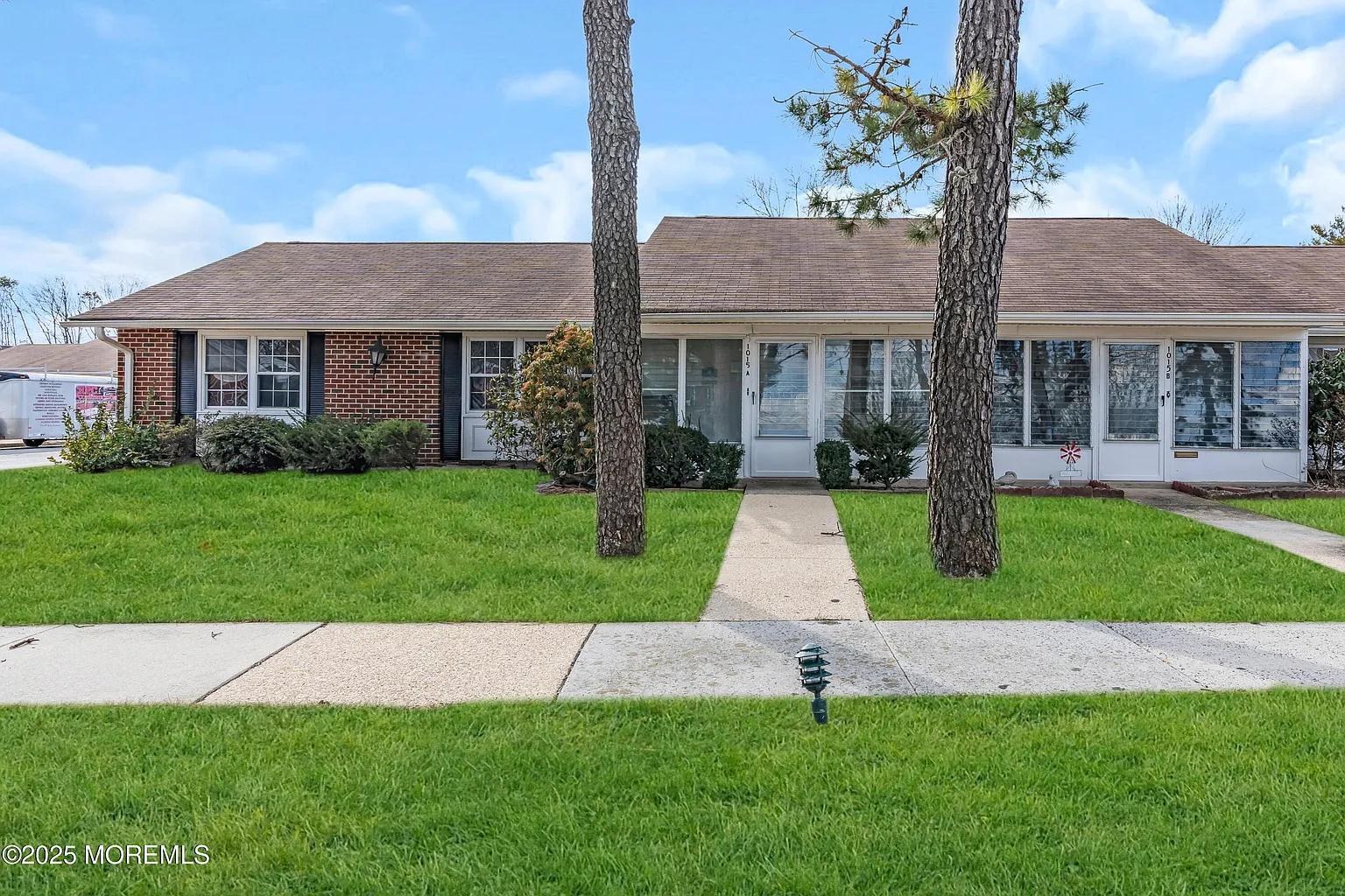 1015A Aberdeen Drive photo 1