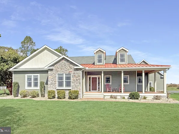 15217 Autumn Oaks Dr, Milton, DE 19968