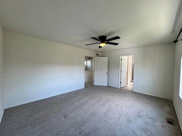 9093 Pacific Crest Dr — Photo 22