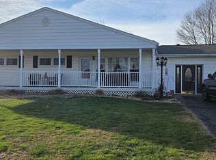 95 Pleasant Dr, Lucasville, OH 45648