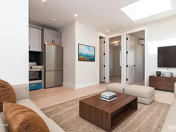 357 Flatbush Avenue image 1 of 19