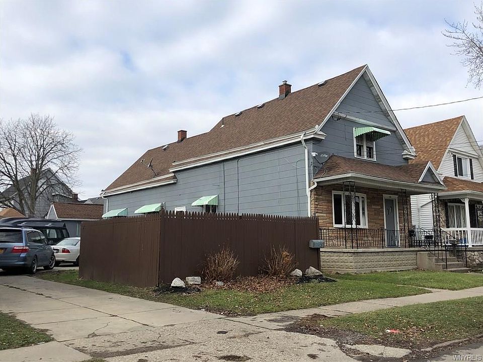 1st image of 154 Gorski St