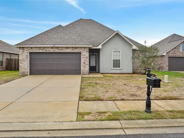 305 Madison Crossing Dr, Sulphur, LA 70665