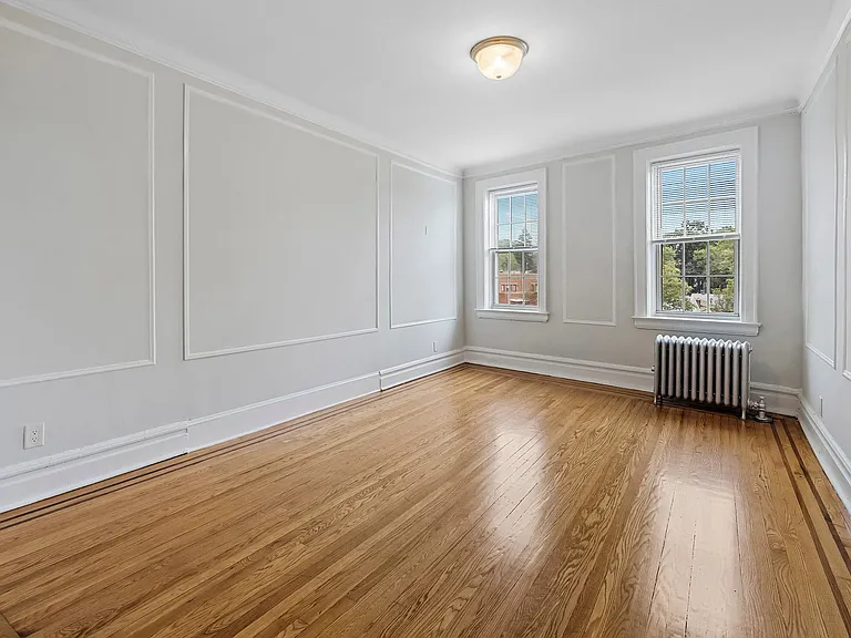 68-70 Park Avenue Apartments — Photo 20