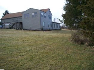 231 Cotton Wood Ln, Staunton, VA 24401