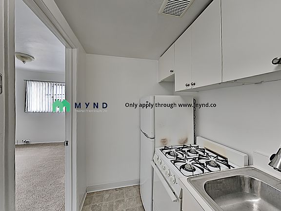 5th image of 633 Missouri St APT 21