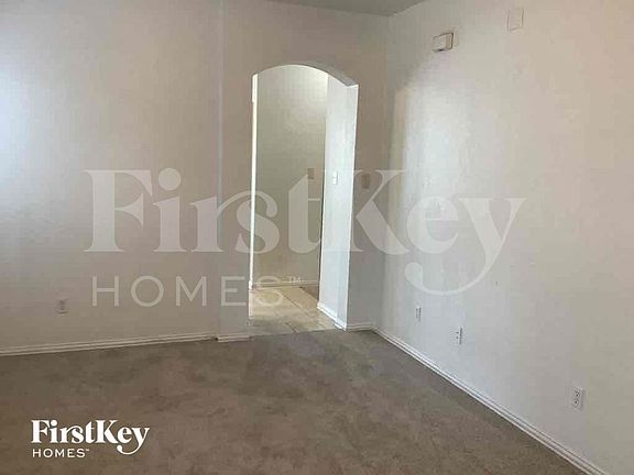 2nd image of 10212 Franklin Dr