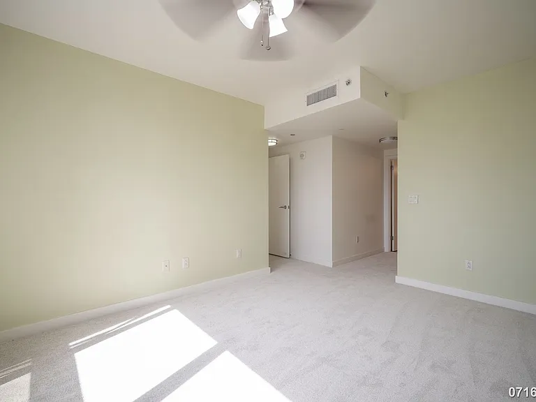 600 Queen St #2906 — Photo 21