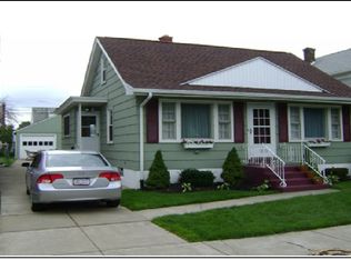 185 Harding Rd, Buffalo, NY 14220