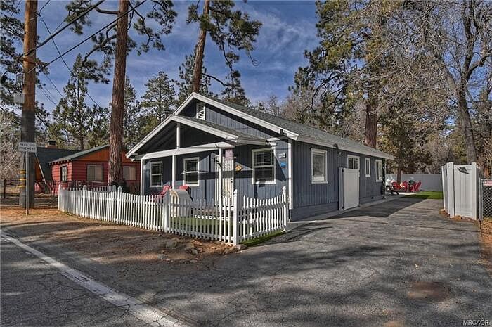 1st image of 44634 N Barton Ln