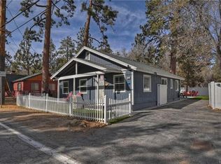 44634 N Barton Ln, Sugarloaf, CA 92386