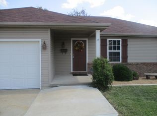 606 S Wrenwood St, Strafford, MO 65757