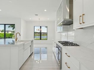 8107 Crystal Downs Ave, Boca Raton, FL 33434