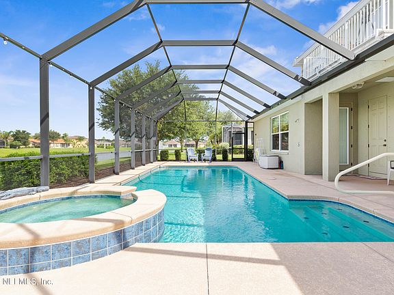 3rd image of 92 ARENA LAKE Drive