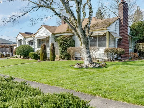 3935 SE Henry St, Portland, OR 97202
