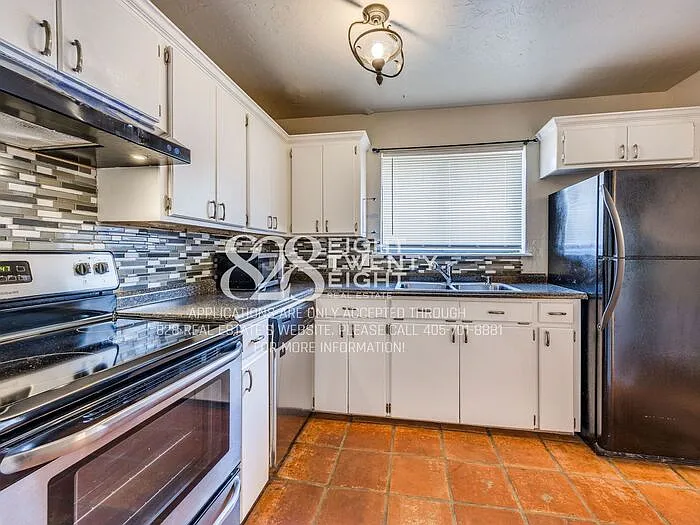 1612 Claudia Dr — Photo 17