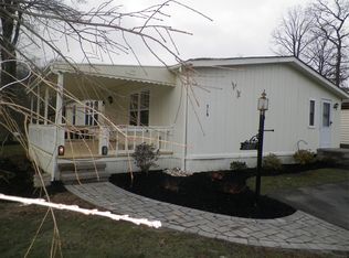 518 Willow Ln, North Wales, PA 19454