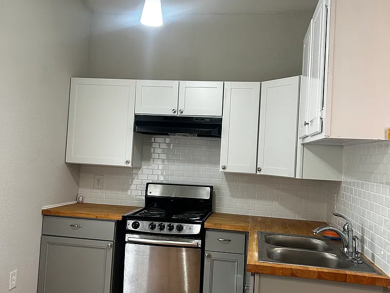 4720 Baker Rd #D — Photo 5