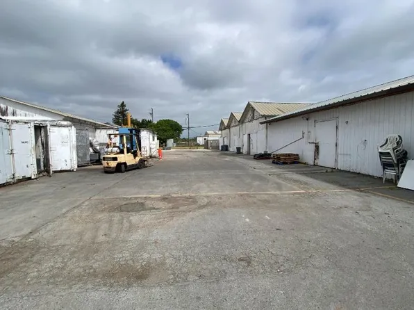 11300 Center Ave, Gilroy, CA 95020