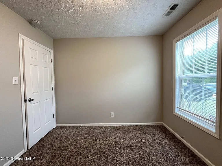 477 Northwoods Dr — Photo 21