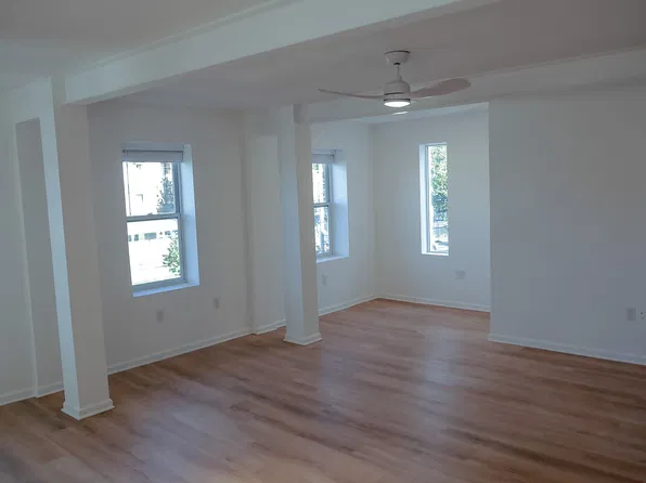 56 Vernon St Floor 2, New Haven, CT 06519