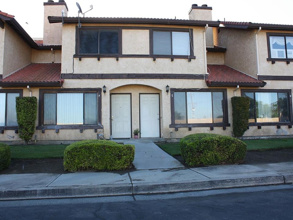 2nd image of 1501 Racquet Club Dr APT E