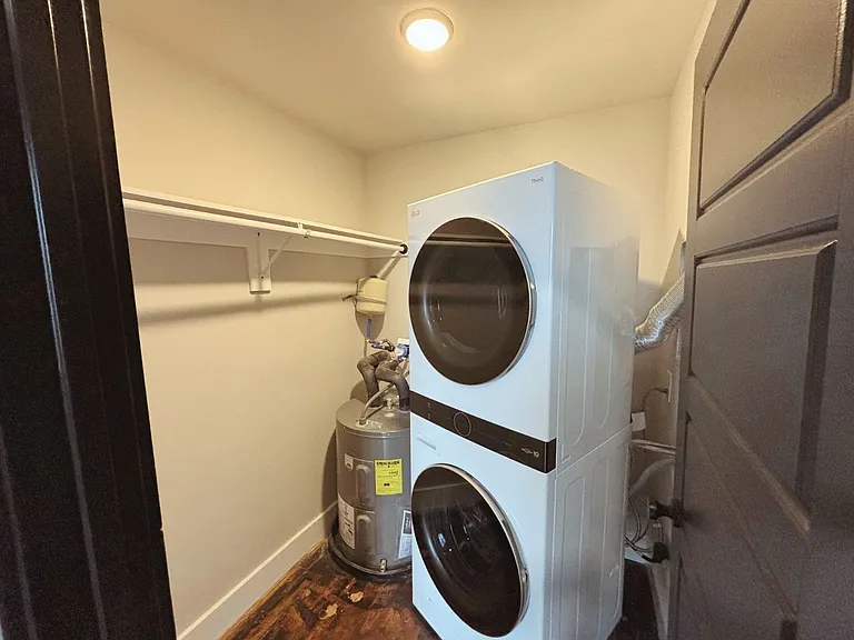202 S Main St #210 — Photo 10