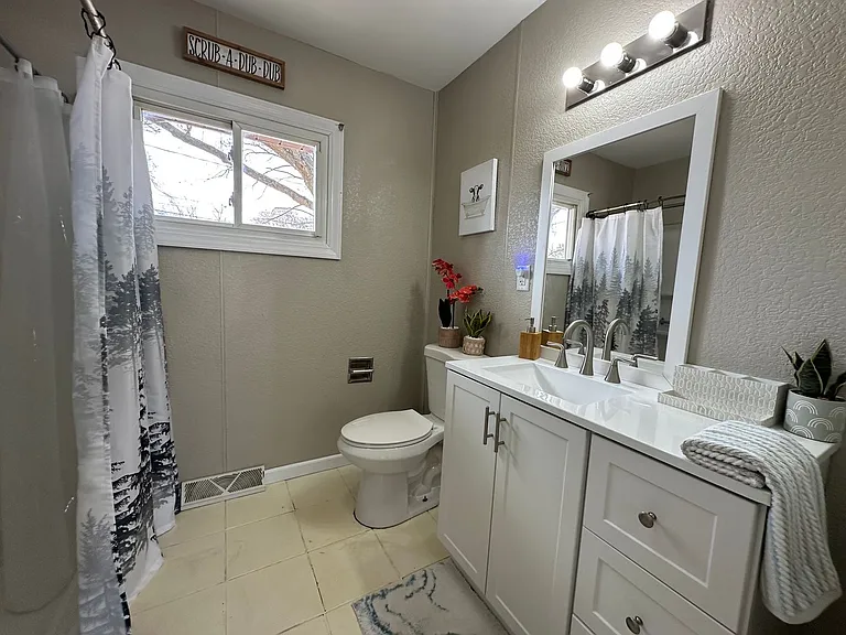 4039 Niles St — Photo 28