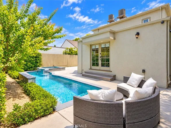 515 N Crescent Heights, Los Angeles, CA 90048