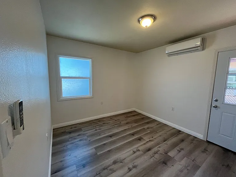 7420 Vicki Dr — Photo 15