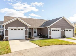 3232 Birch Creek Ct SE, Kentwood, MI 49512