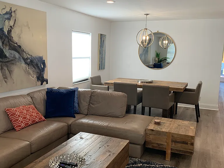 307 W Frances Ave — Photo 2