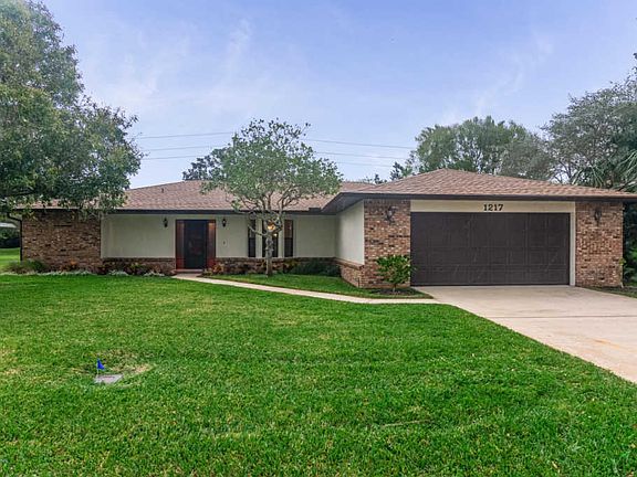 2nd image of 1217 Bonaventure Dr