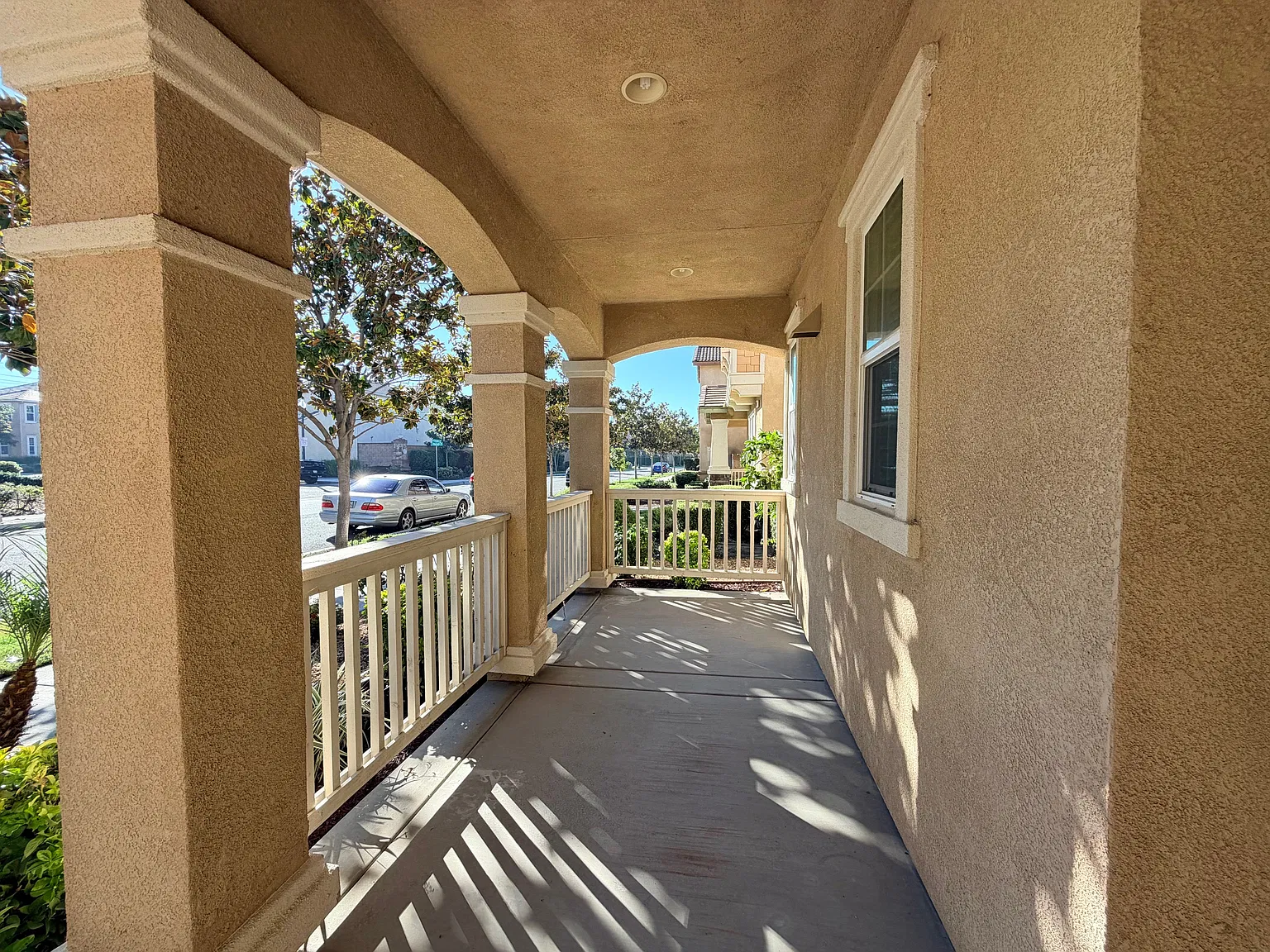 4 bed, 2773 sqft, $3,700 — Photo 2