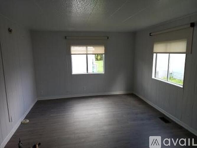 1st image of 261 Club House Cir #101