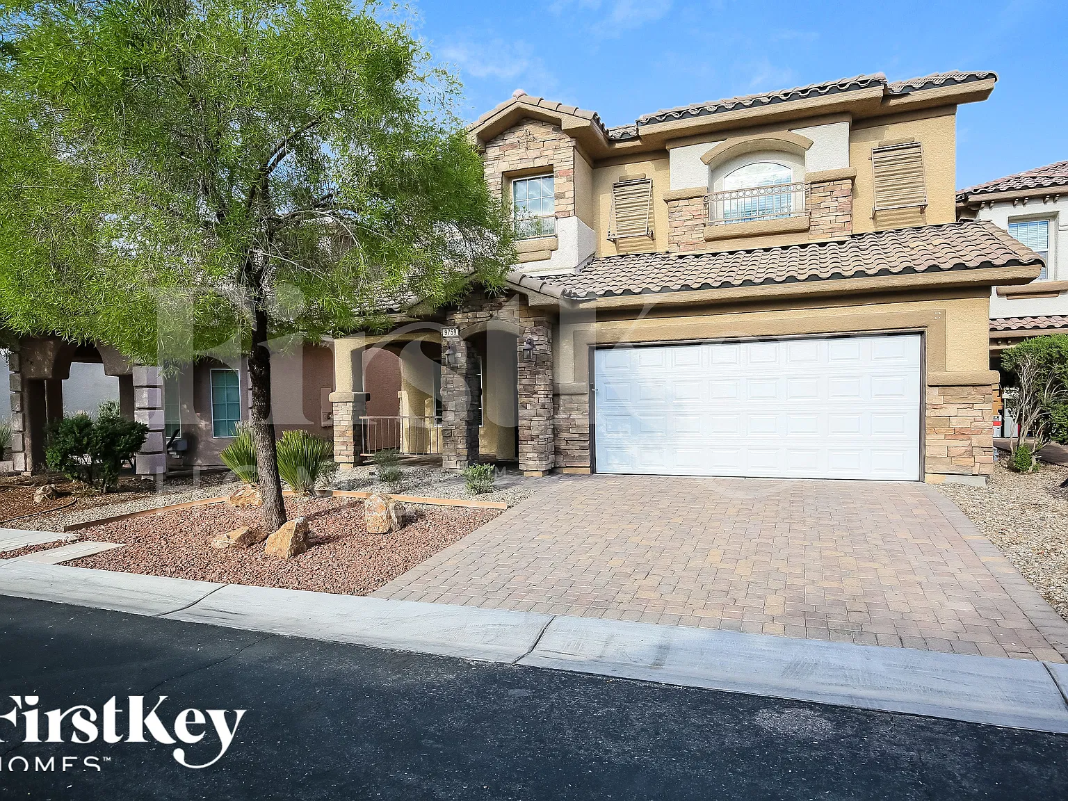 3 bed, 2.5 bath, 2382 sqft, $2,660 — Photo 2