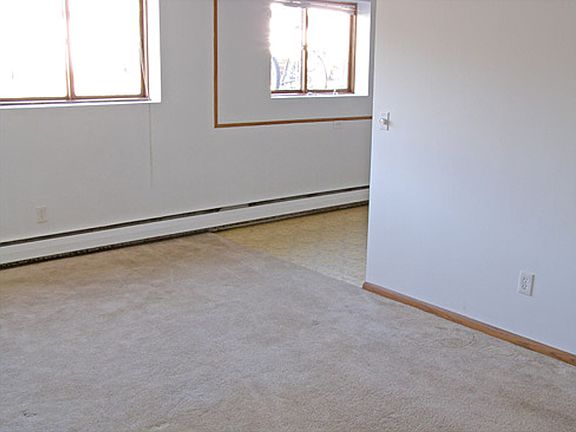 5th image of 3700 Lyndale Ave S #120