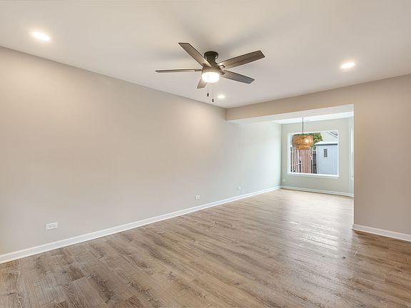 5th image of 1283 Huntington Dr